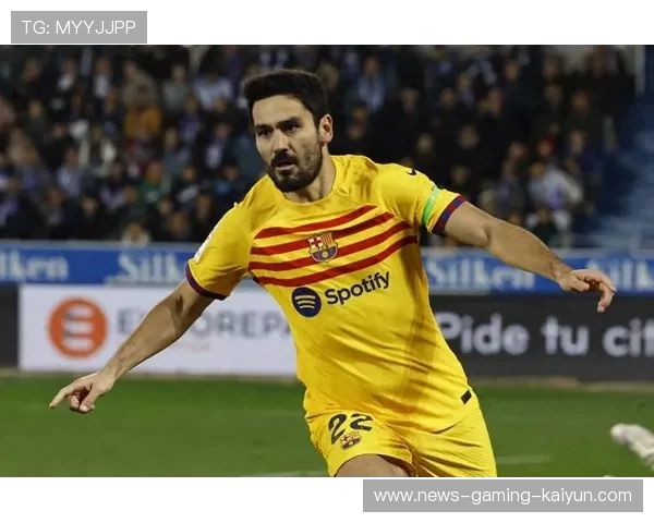 巴萨京多安送出撕裂传球助攻轻松破门