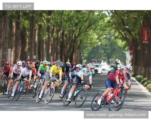 欧洲自行车赛第十赛段激烈冲刺，激动人心，欧洲自行车展会
